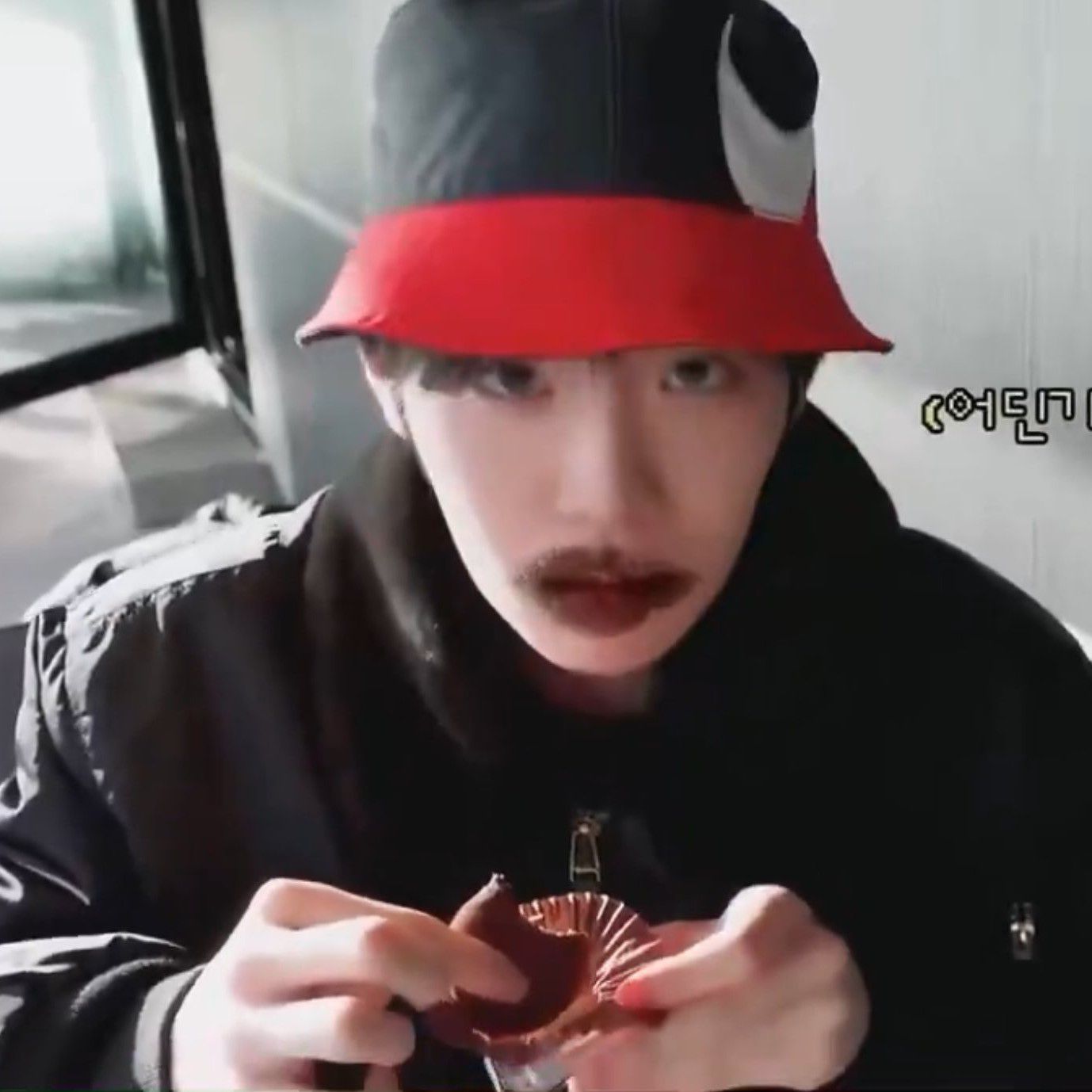 Latest photo of Kim Taerae (ZEROBASEONE)