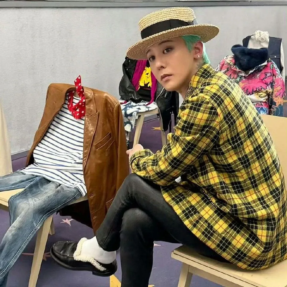 Behind-the-scenes cut of G-DRAGON (BIGBANG)
