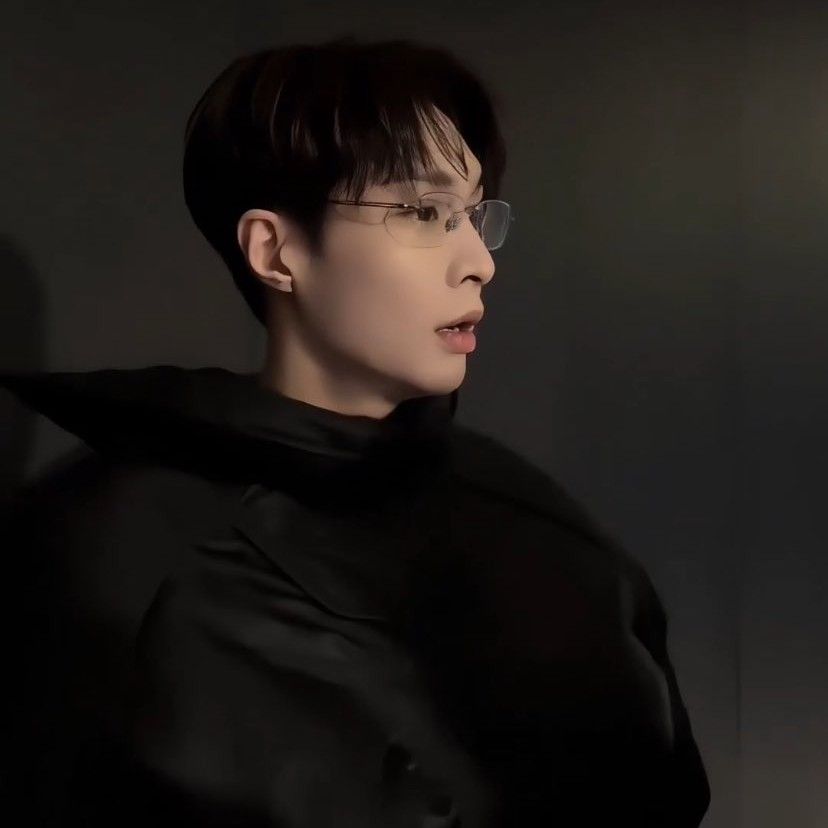 EXO의 비하인드 컷