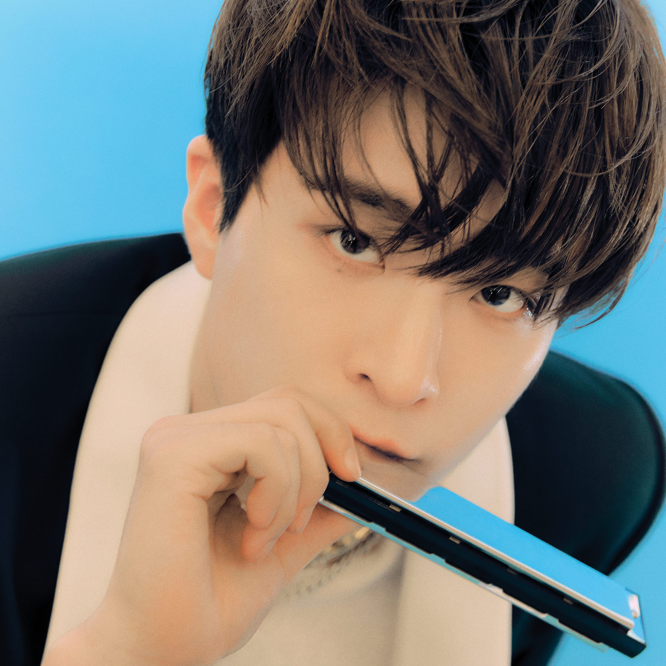 Behind-the-scenes cut of Youngjae (GOT7)