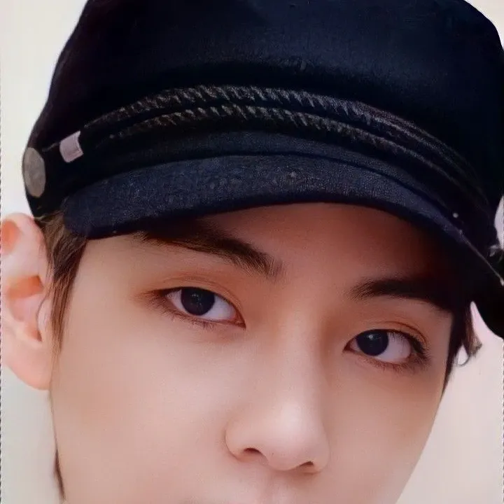 Recent activity shot of V (BTS)