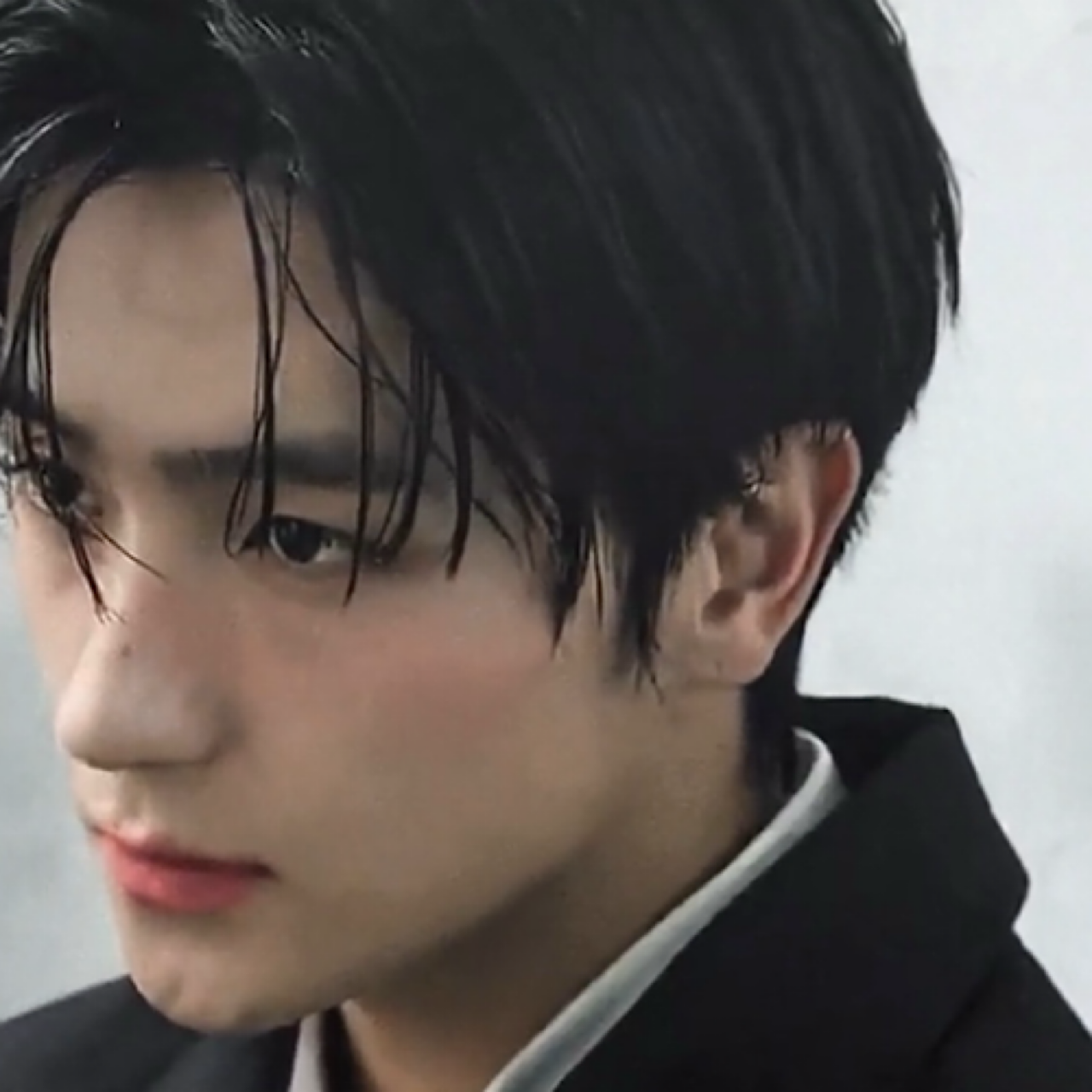 A moment captured by Hyunjae (THE BOYZ)'s fan