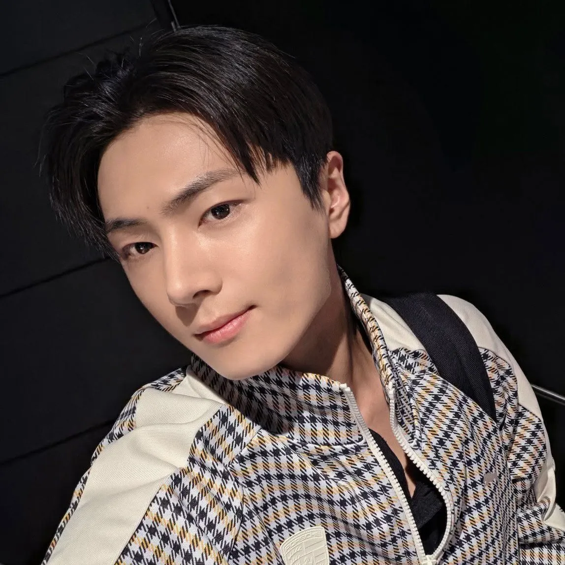 ENHYPEN ジェイ ファンダムコミュニティ │ KPOP人気No.1アプリ 最愛ドル