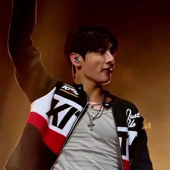 Latest photo of Jungkook (BTS)