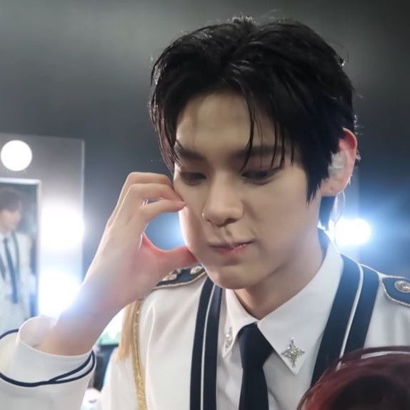 Latest photo of Nicholas (SMTR25)