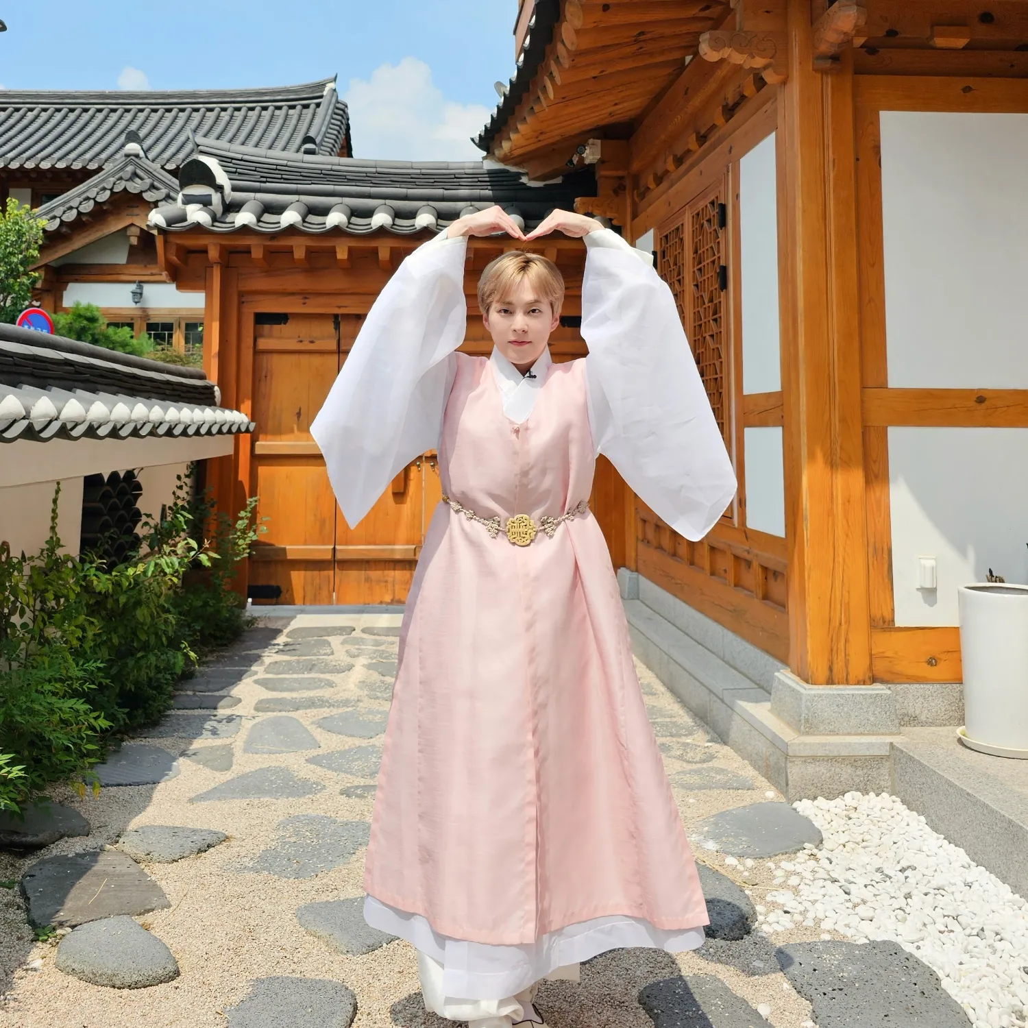 Latest photo of Xiumin (EXO)