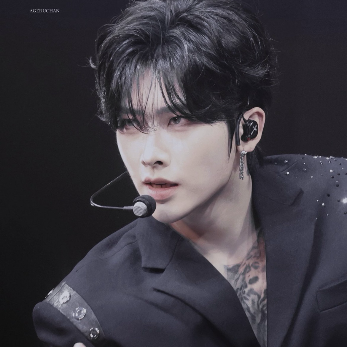 Behind-the-scenes cut of Ricky