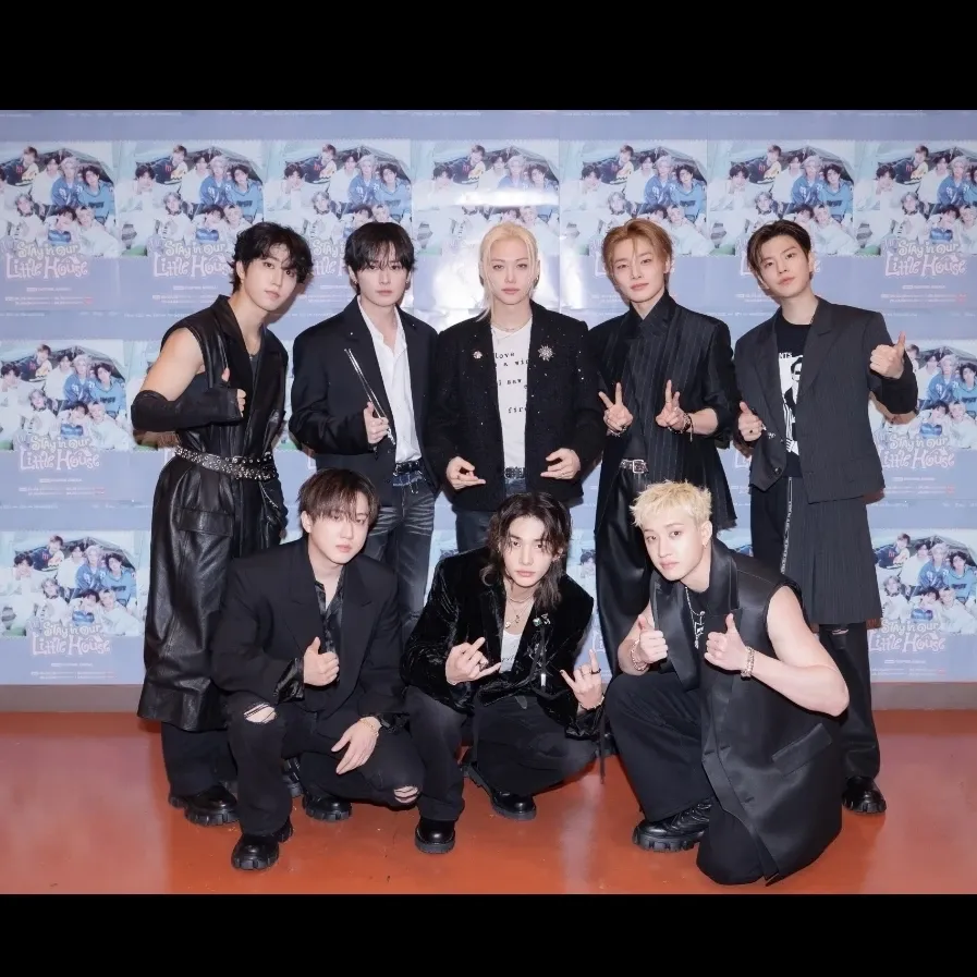 Stray Kids의 최신 사진