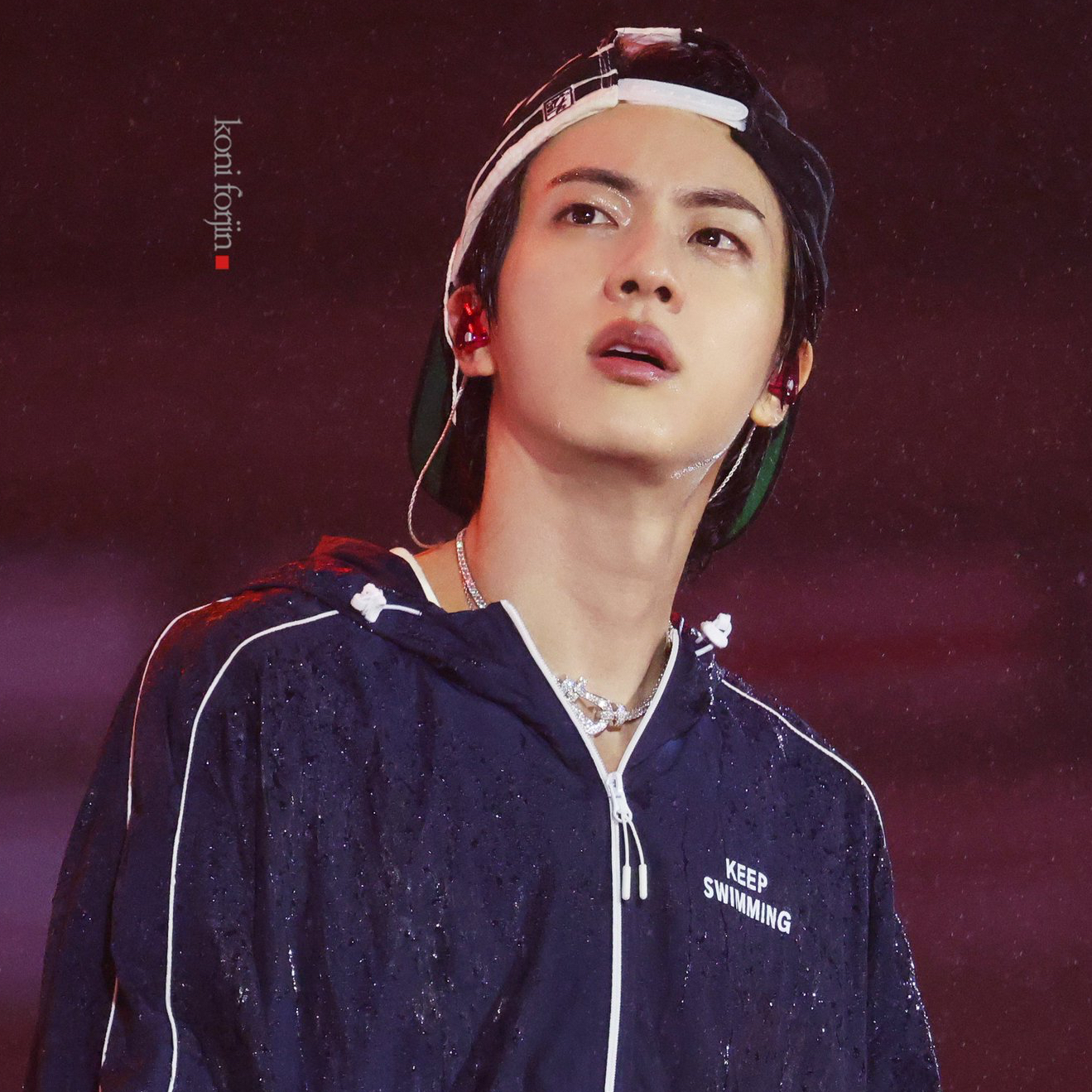 Momen yang diabadikan oleh penggemar Jin (BTS)