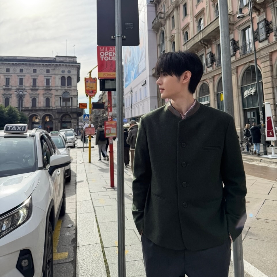 Foto terbaru Sunghoon (ENHYPEN)