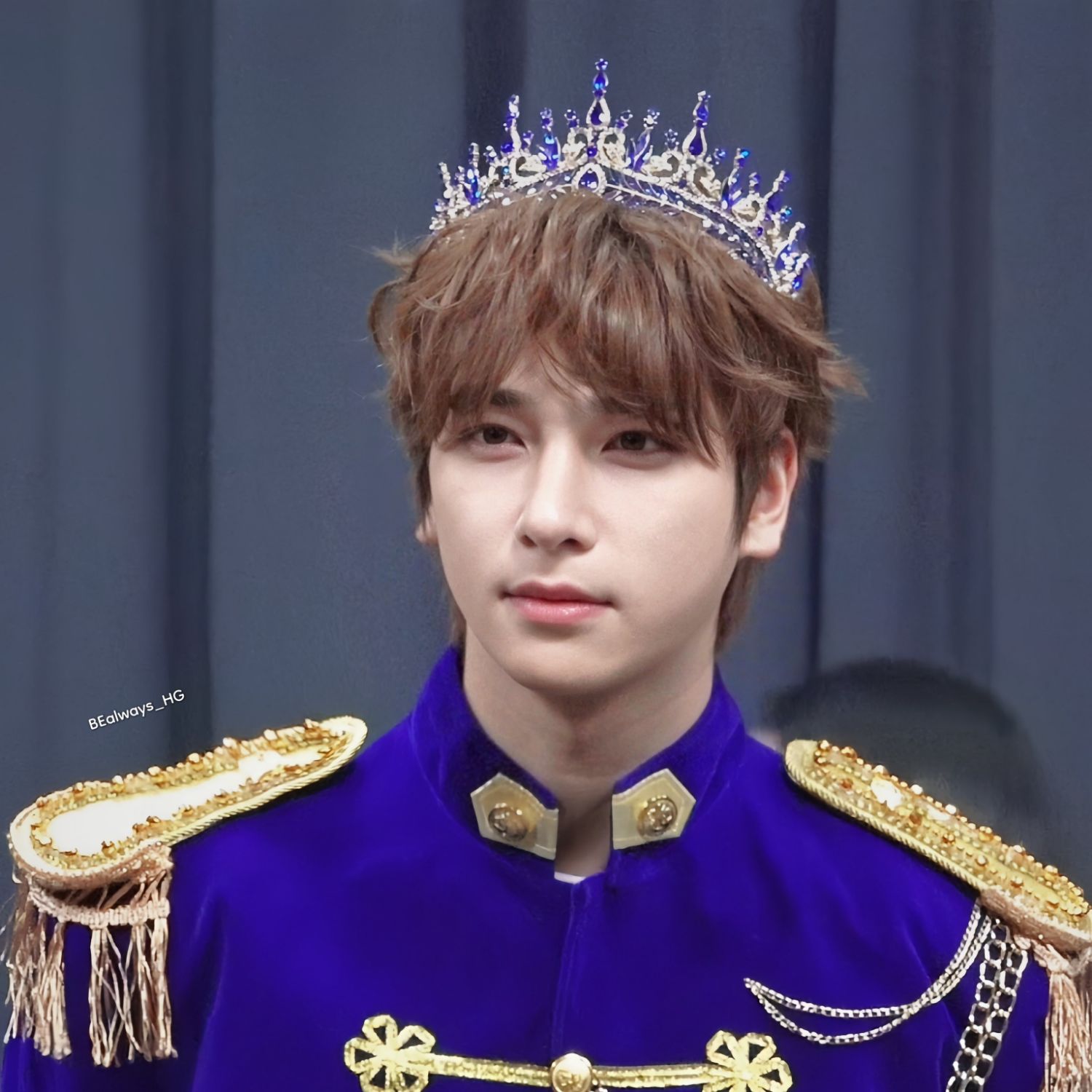 A moment captured by BAE173's fan