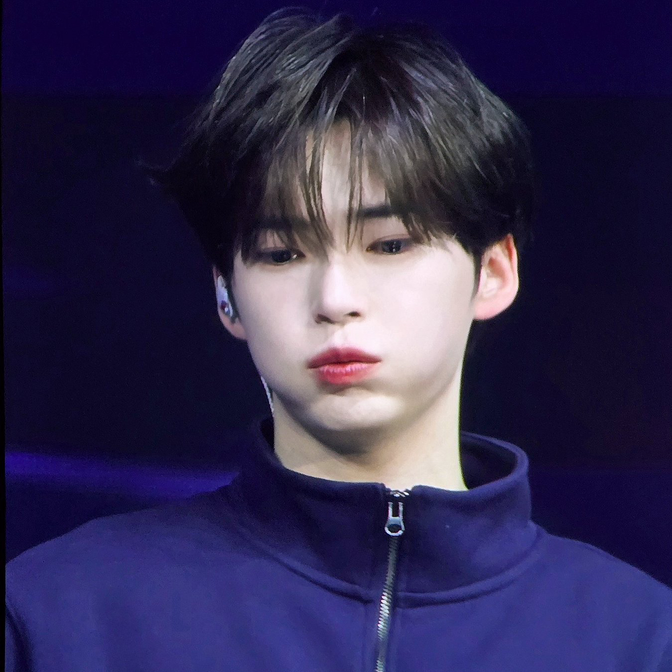 A moment captured by Sung Hanbin (ZEROBASEONE)'s fan