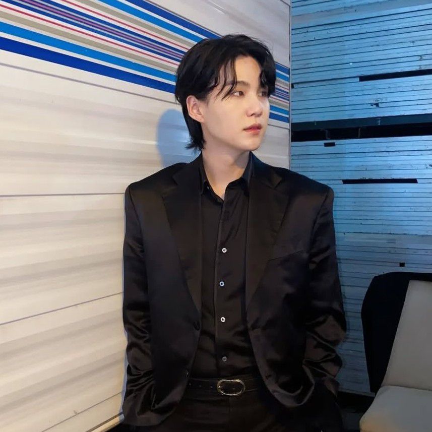 슈가 (방탄소년단)의 최신 사진