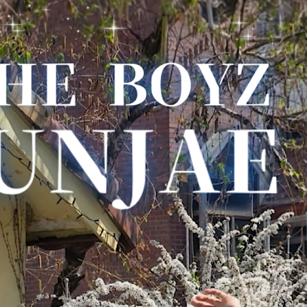 Latest photo of Hyunjae (THE BOYZ)