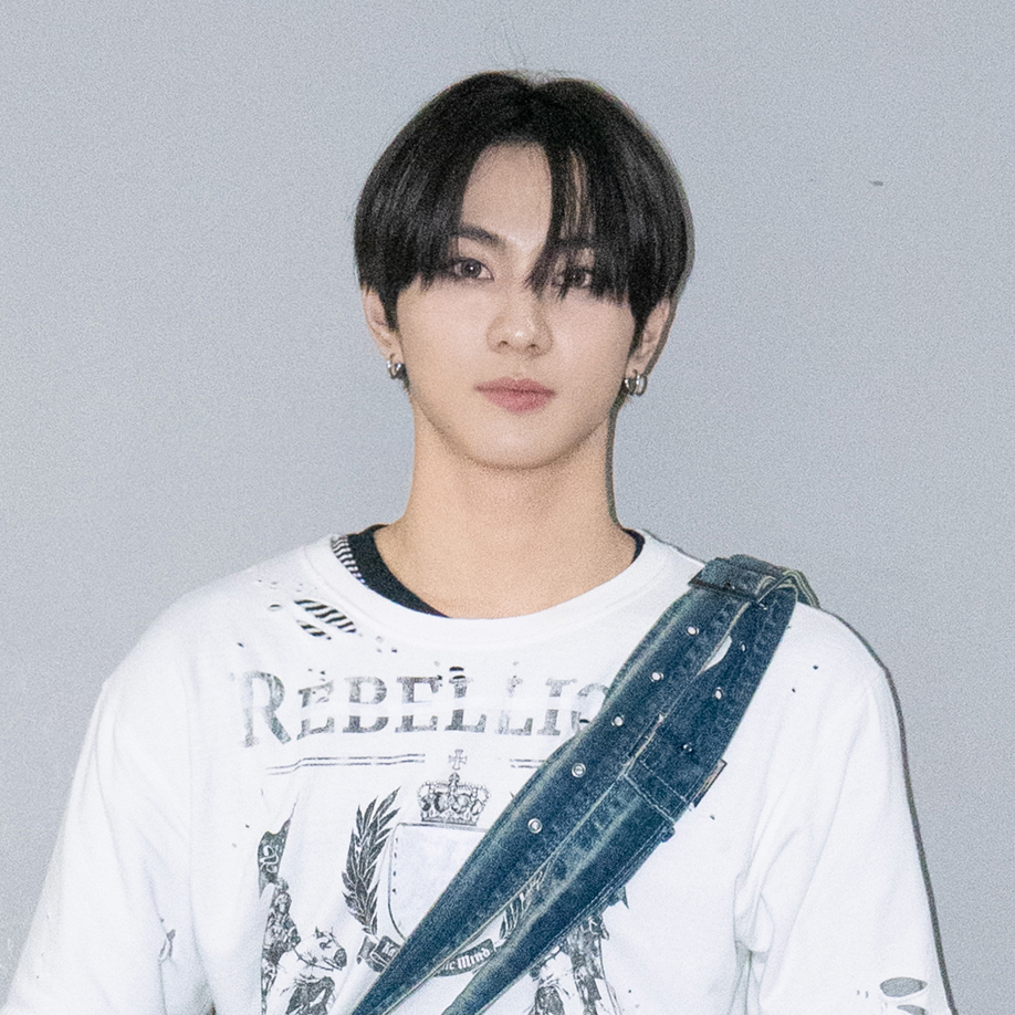 Recent activity shot of Jungwon (ENHYPEN)