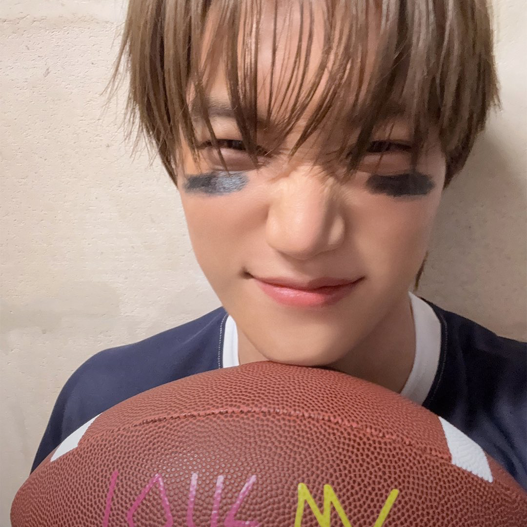 Kai (EXO)粉絲拍下的瞬間