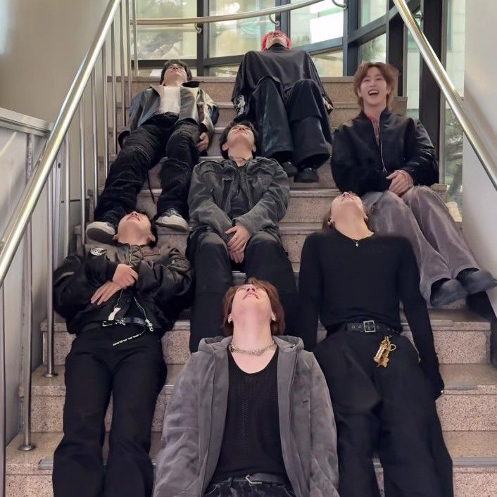 Behind-the-scenes cut of GOT7