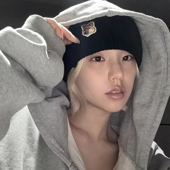 Latest photo of Yeji (ITZY)