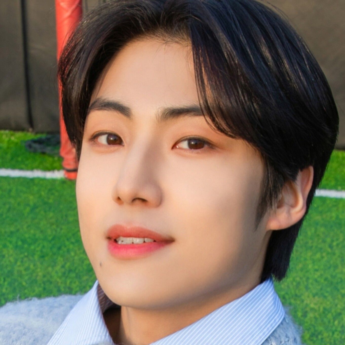 Latest photo of Lee Eunsang (YOUNITE)