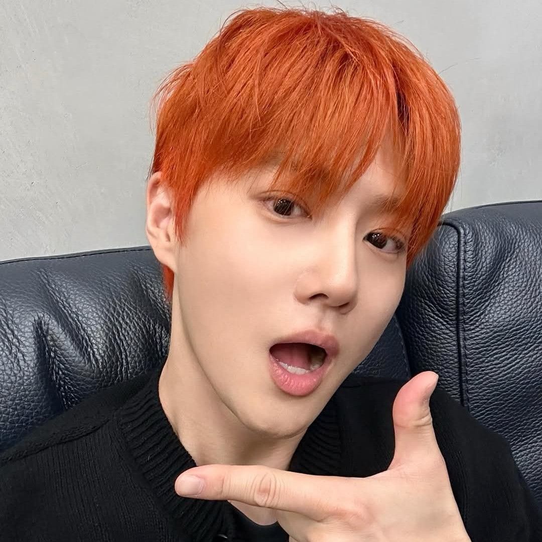 수호 (EXO)의 최신 사진