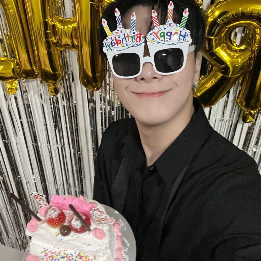 문빈 (아스트로) 최근 활동샷