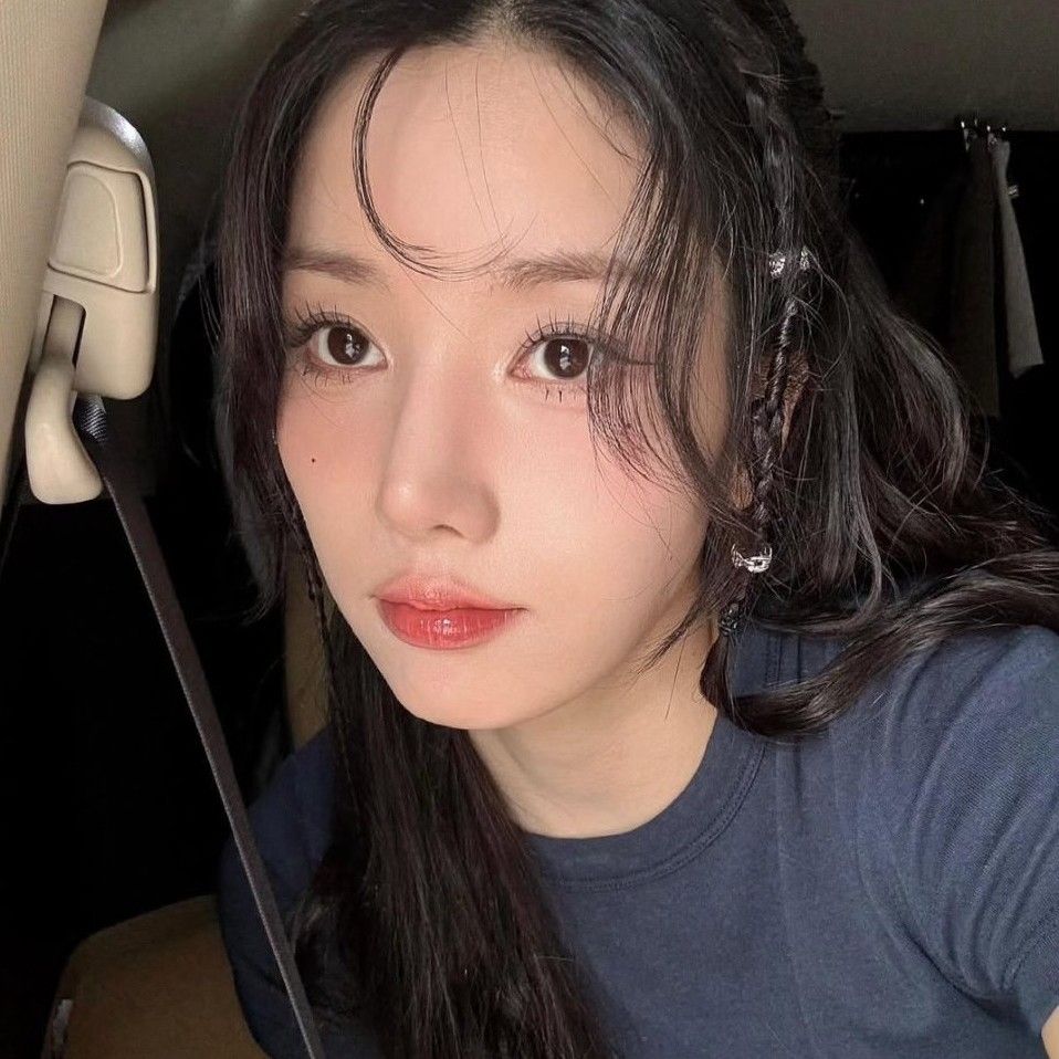 Latest photo of Kwon Eunbi