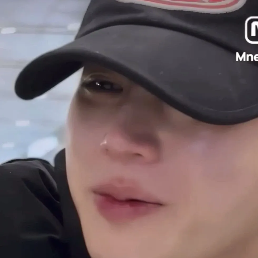 Potret di balik layar Ha Sungwoon