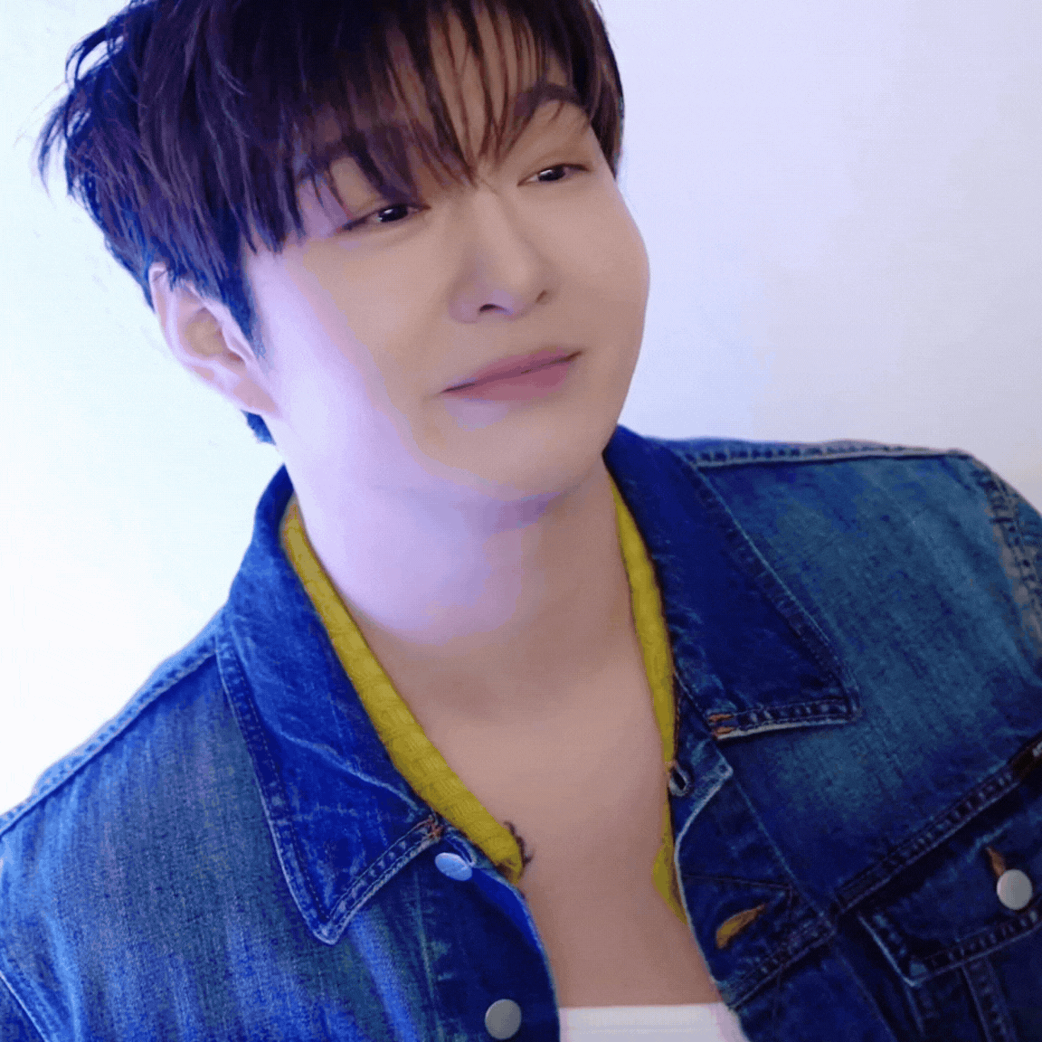 Behind-the-scenes cut of Lee Changsub (BTOB)