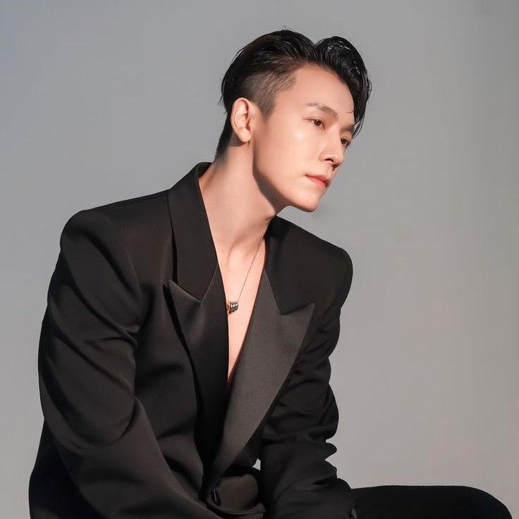 A moment captured by Donghae (Super Junior)'s fan