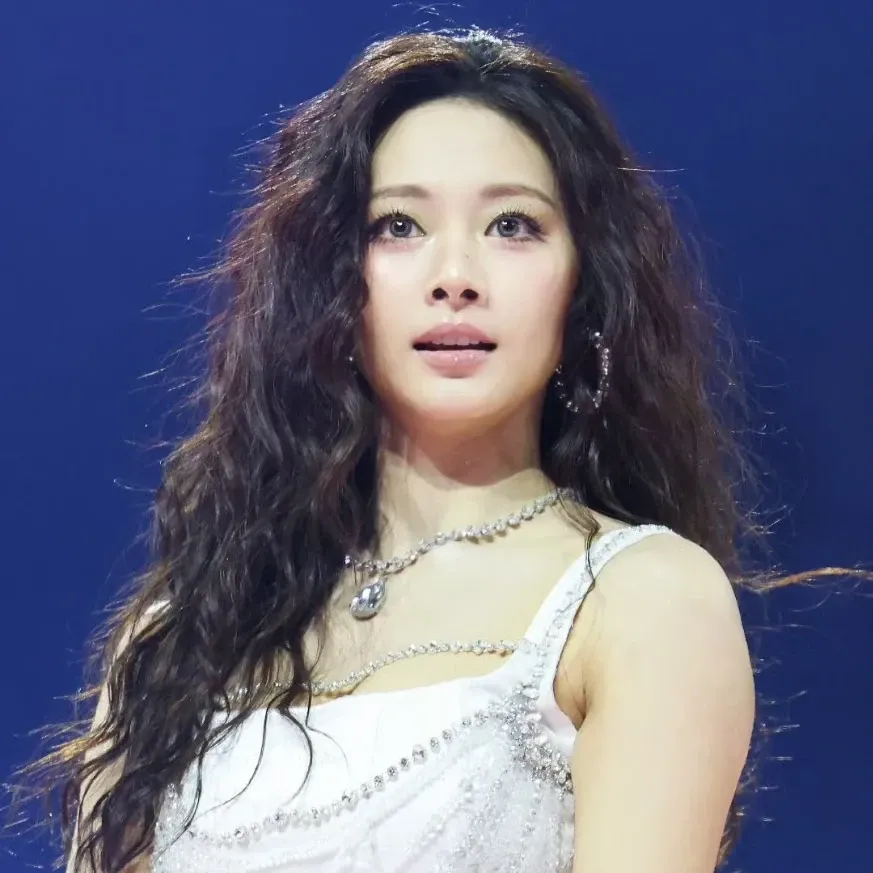 쯔위 (TWICE)의 비하인드 컷