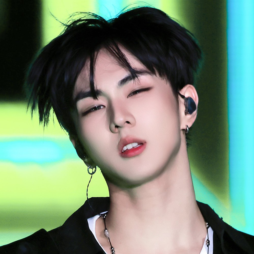 Recent activity shot of Jungwon (ENHYPEN)