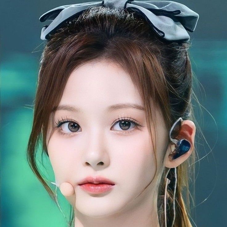 Foto terbaru Sullyoon (NMIXX)