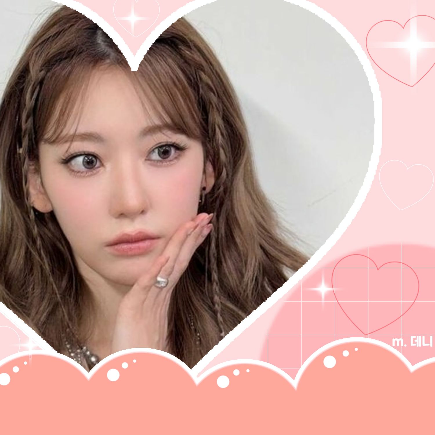 宮脇咲良 (LE SSERAFIM)的最新活动照片