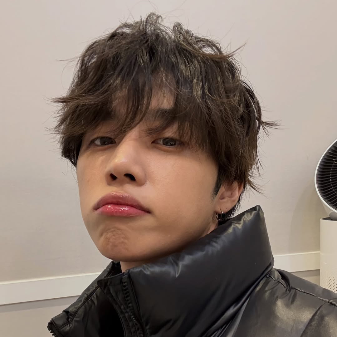 Recent activity shot of Sunwoo (THE BOYZ)