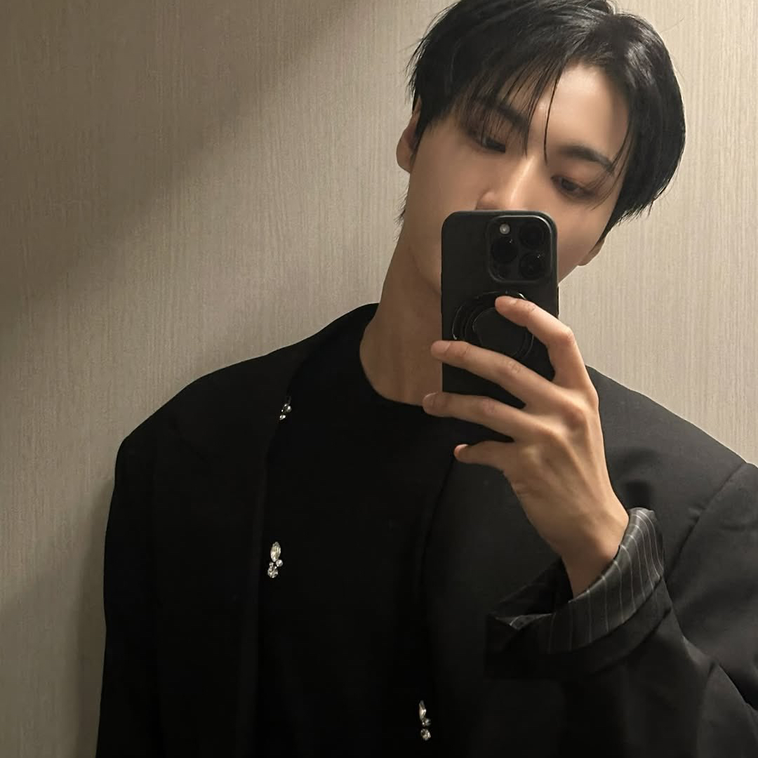 에이티즈의 비하인드 컷