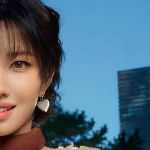 Latest photo of Soyeon (i-dle)