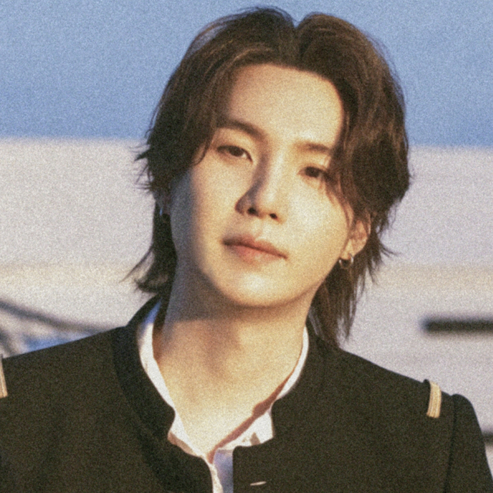 슈가 (방탄소년단)의 최신 사진