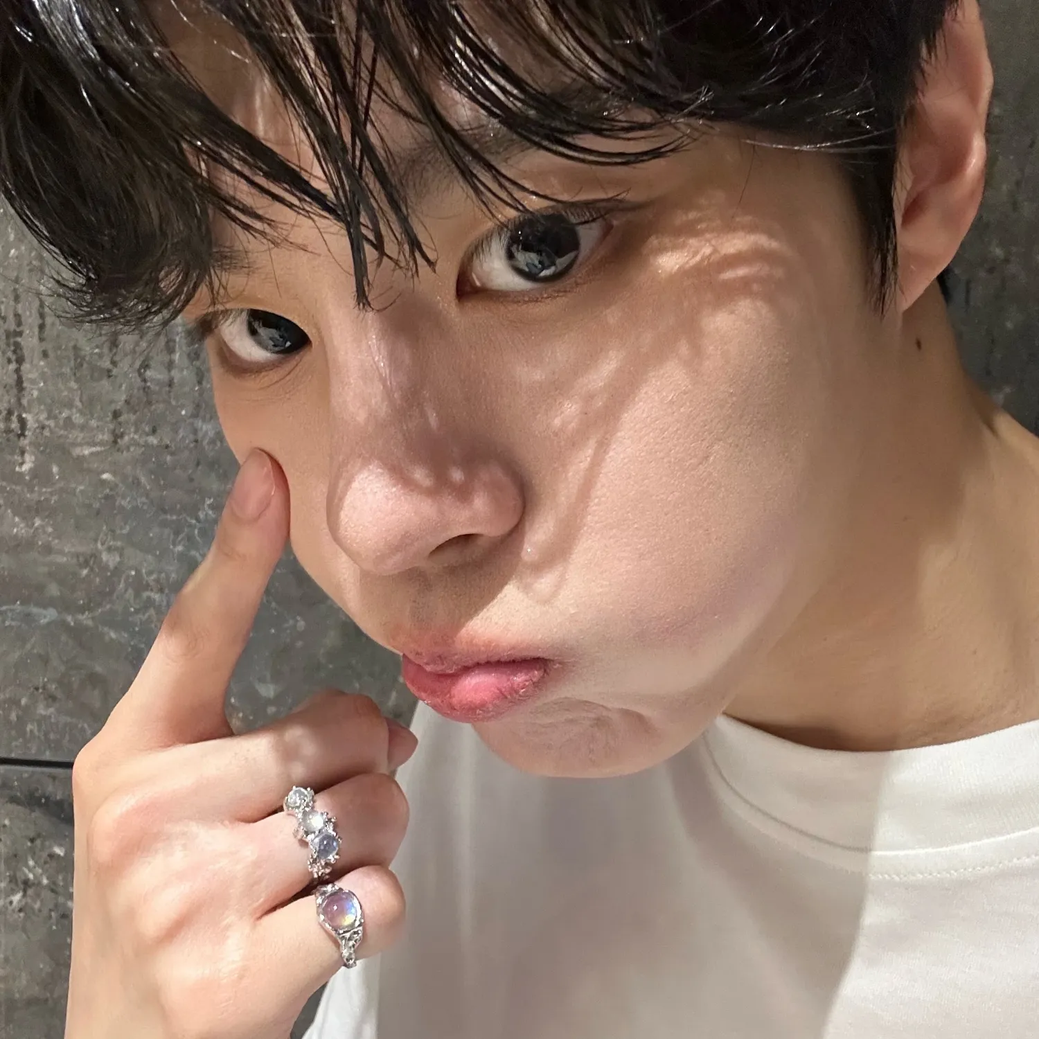 Recent activity shot of Kim Wooseok