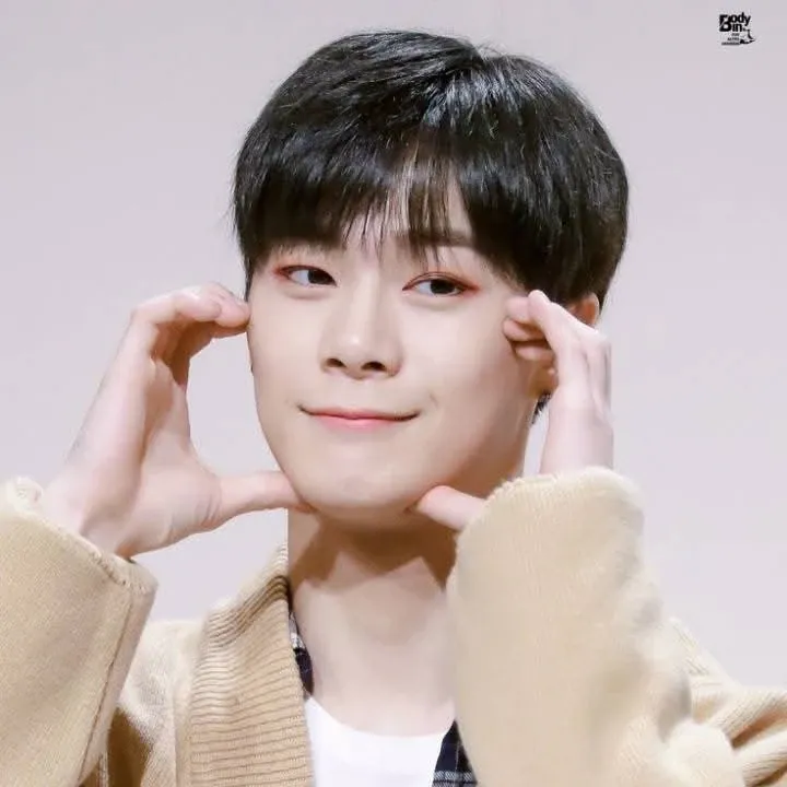 Behind-the-scenes cut of Moonbin (ASTRO)