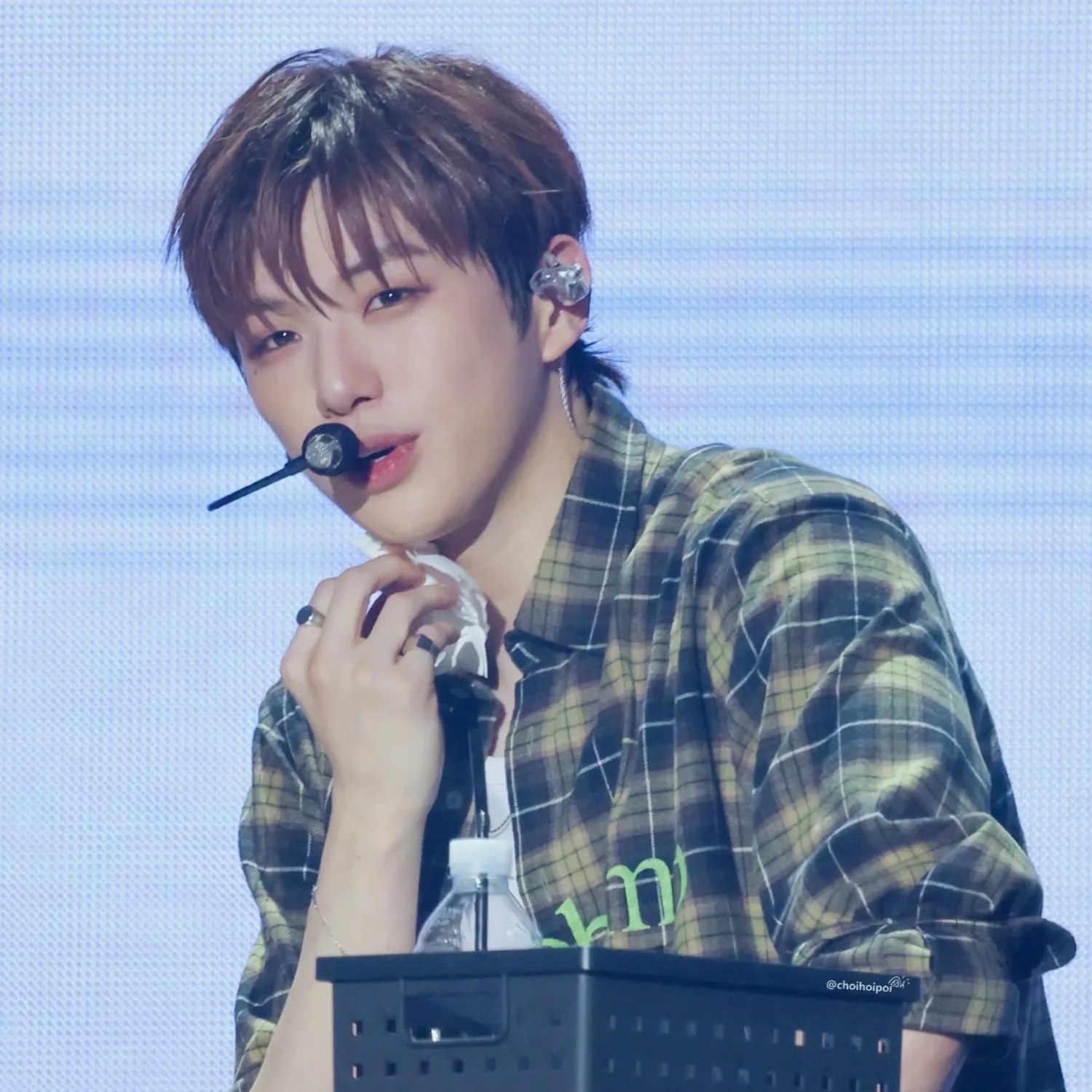 강다니엘의 비하인드 컷