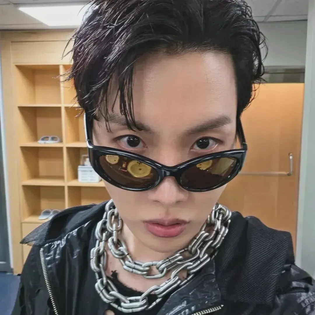 제이홉 (방탄소년단)의 비하인드 컷