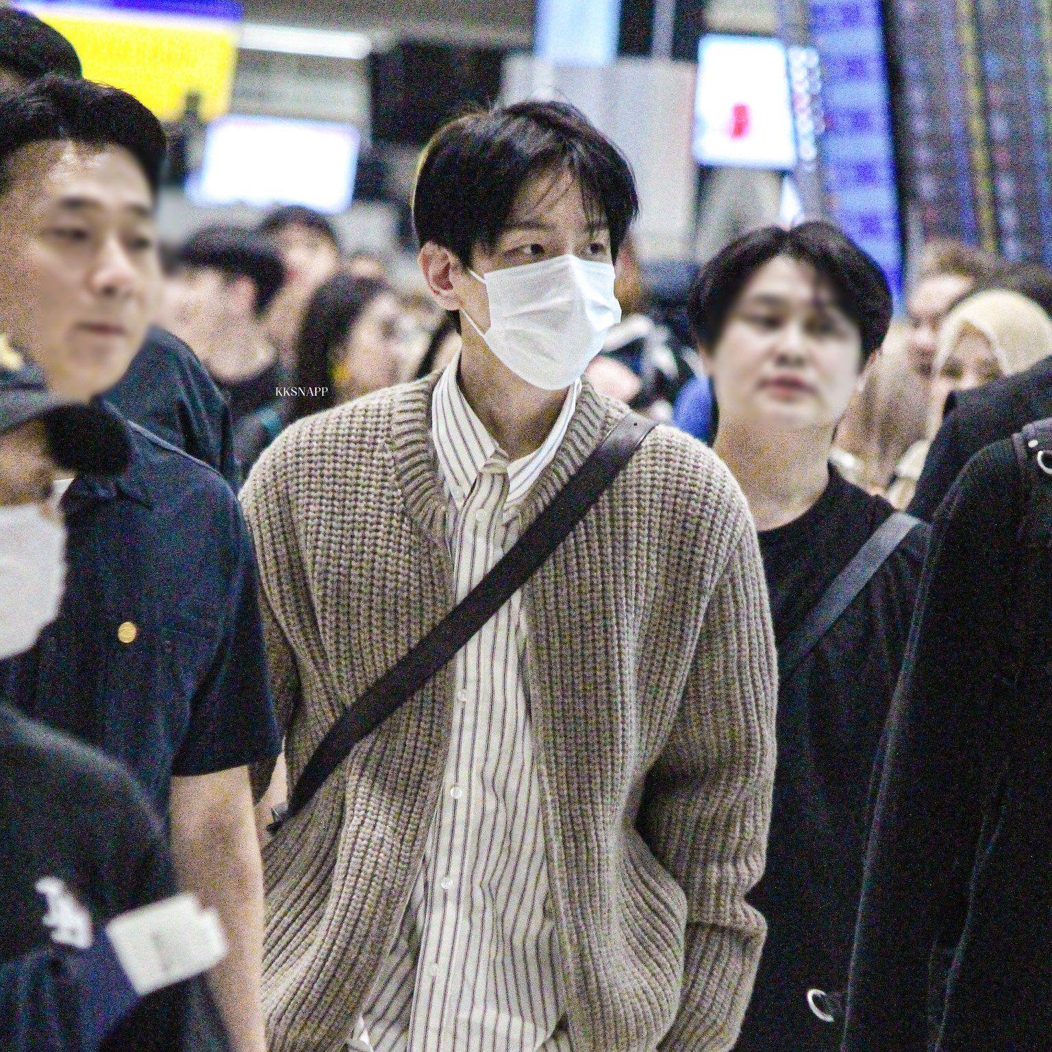 伯賢 (EXO)粉絲拍下的瞬間