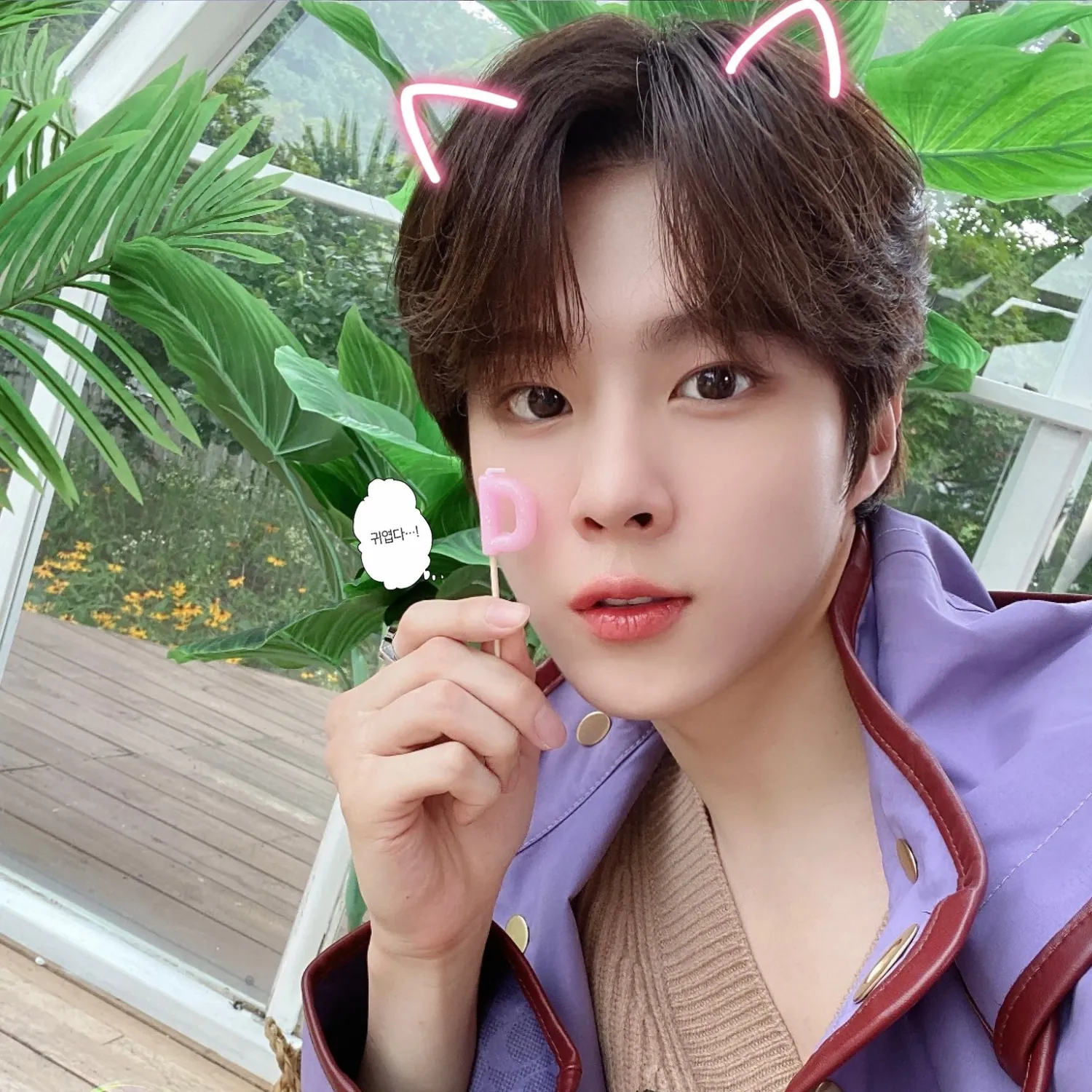 キム・ウソクの舞台裏ショット