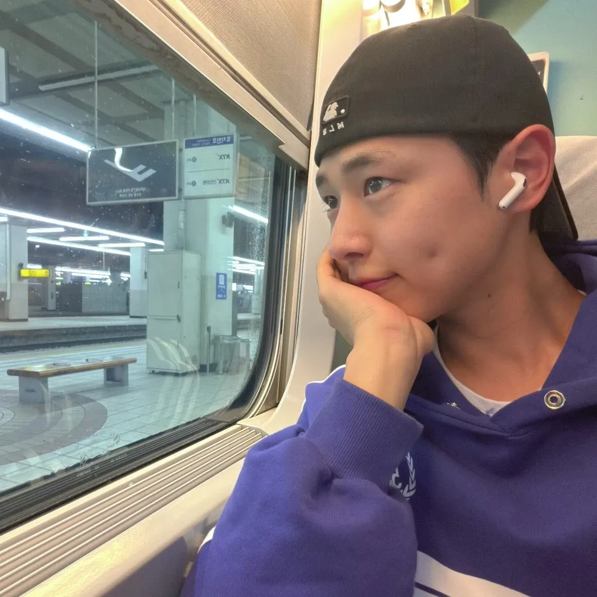 Latest photo of Choi Byungchan