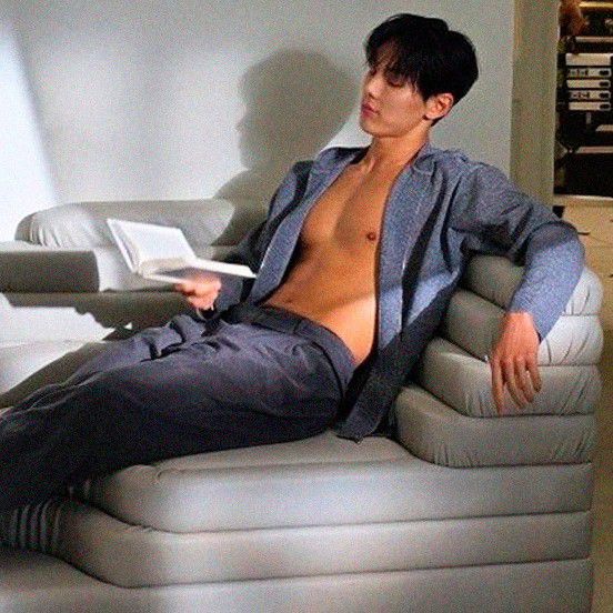 Recent activity shot of Shownu (MONSTA X)