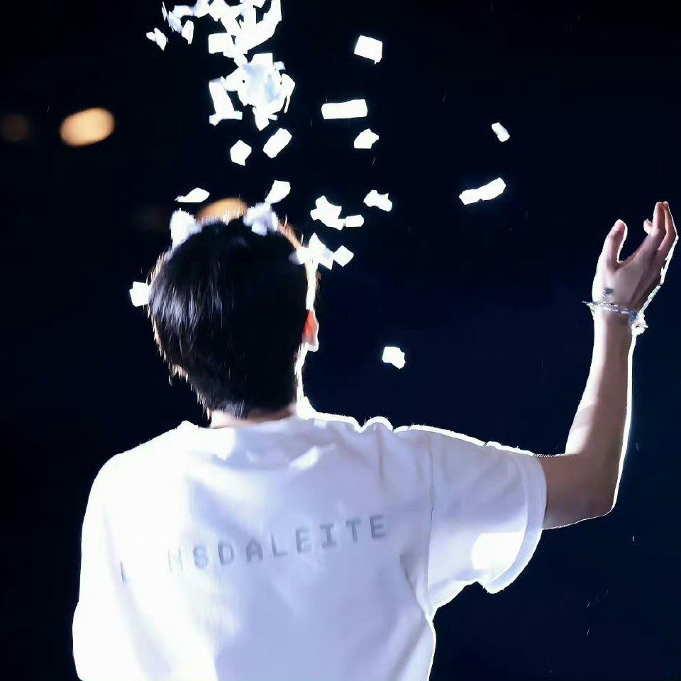 伯賢 (EXO)的最新活動照片