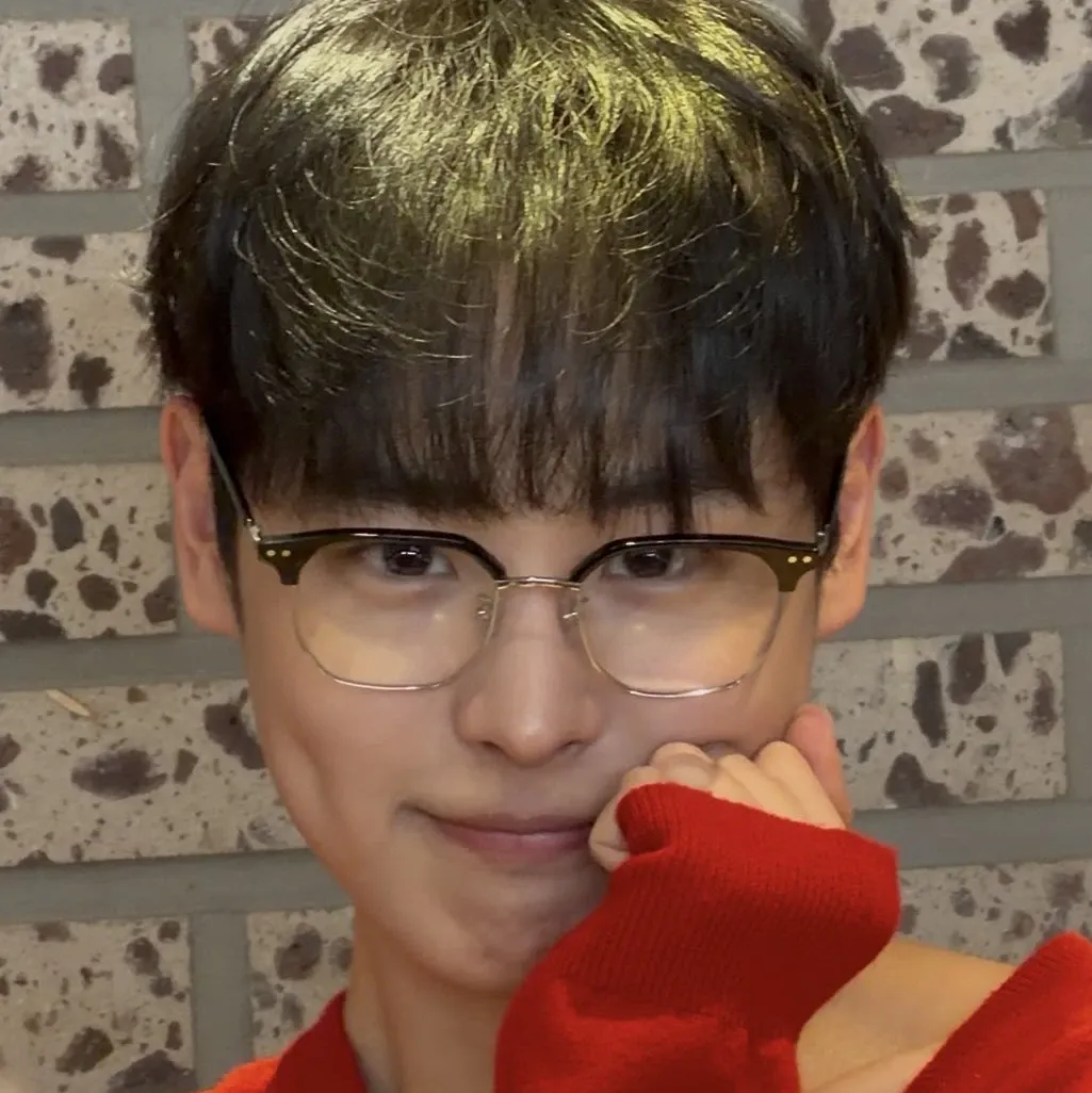 Behind-the-scenes cut of Choi Byungchan