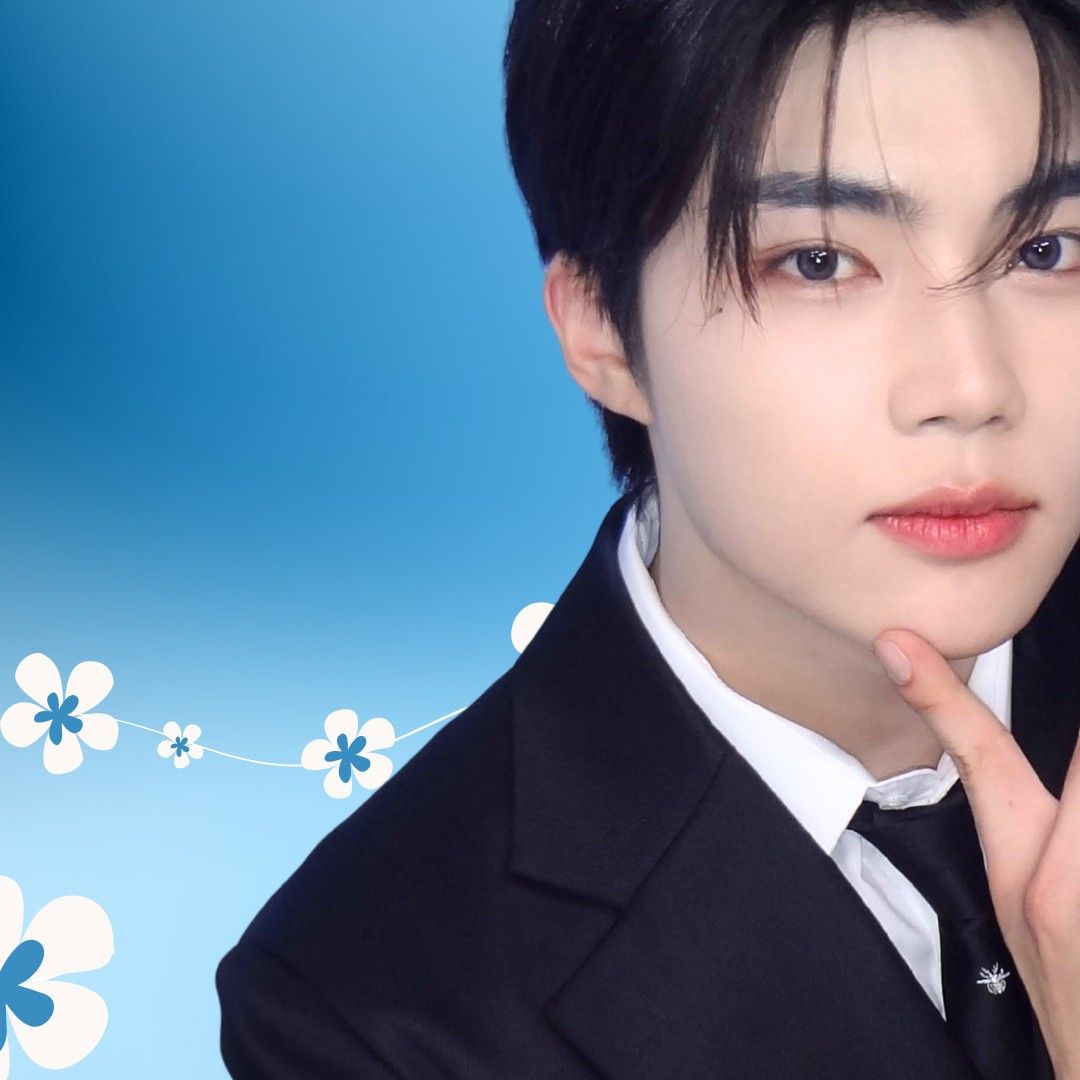 Latest photo of Park Gunwook (ZEROBASEONE)