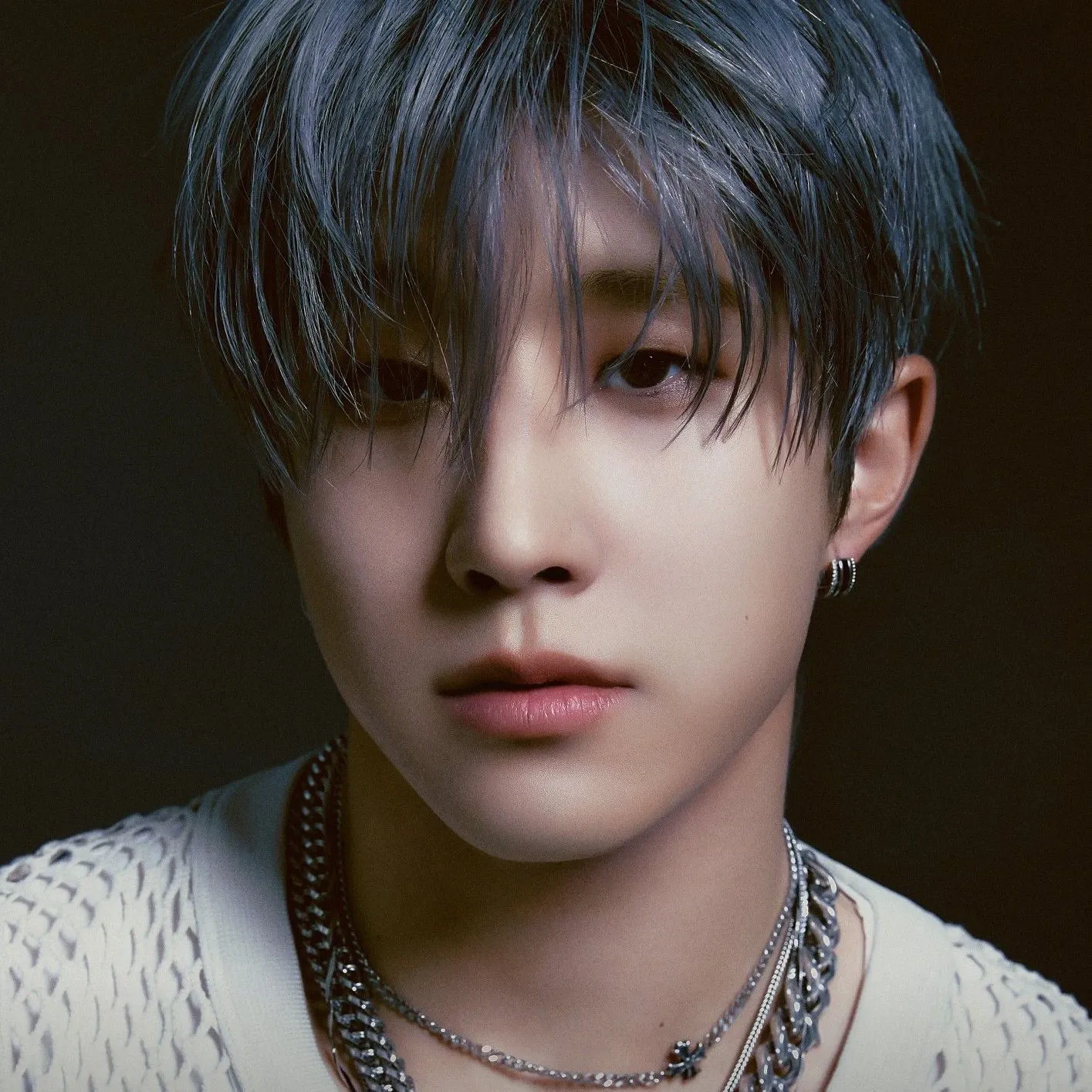 Latest photo of Jinjin (ASTRO)