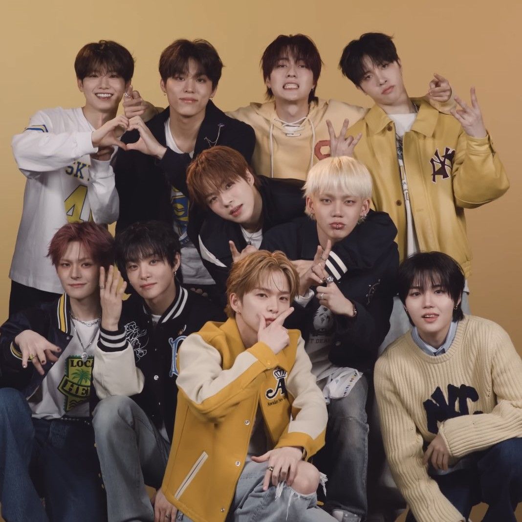 Momen yang diabadikan oleh penggemar TREASURE